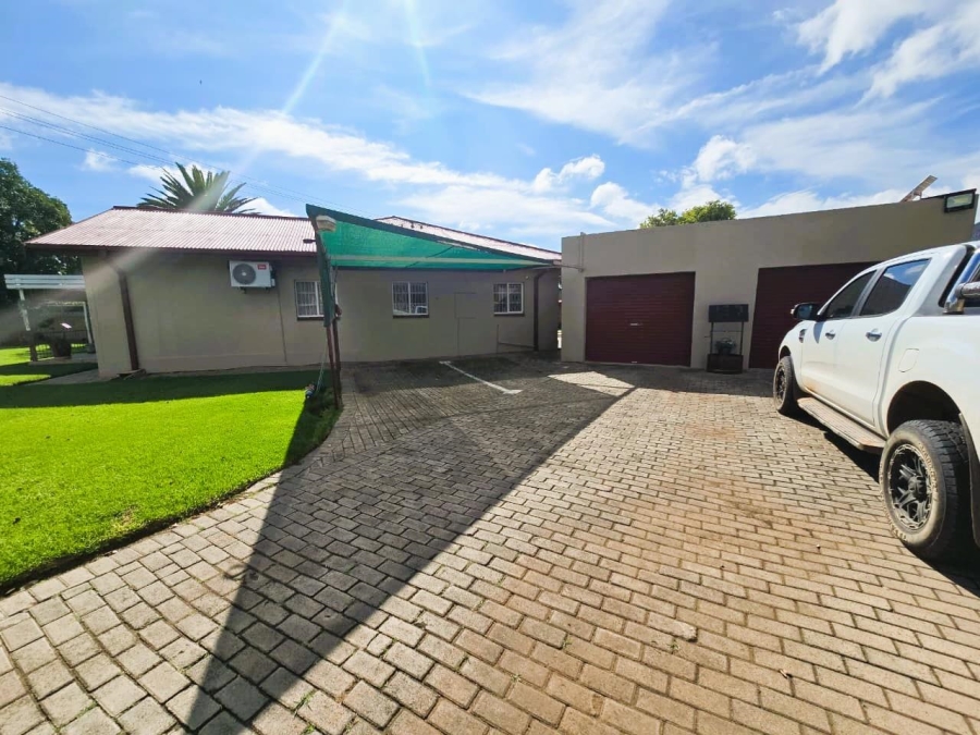 5 Bedroom Property for Sale in Hospitaalpark Free State
